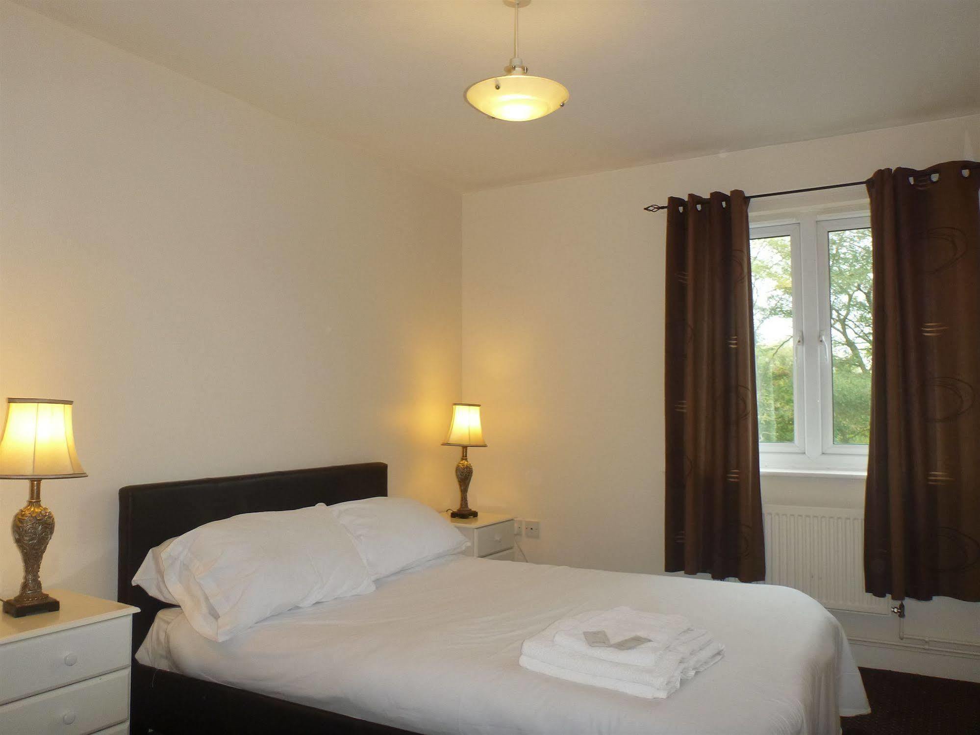 Oyo Arinza Apartments, Liverpool Zewnętrze zdjęcie